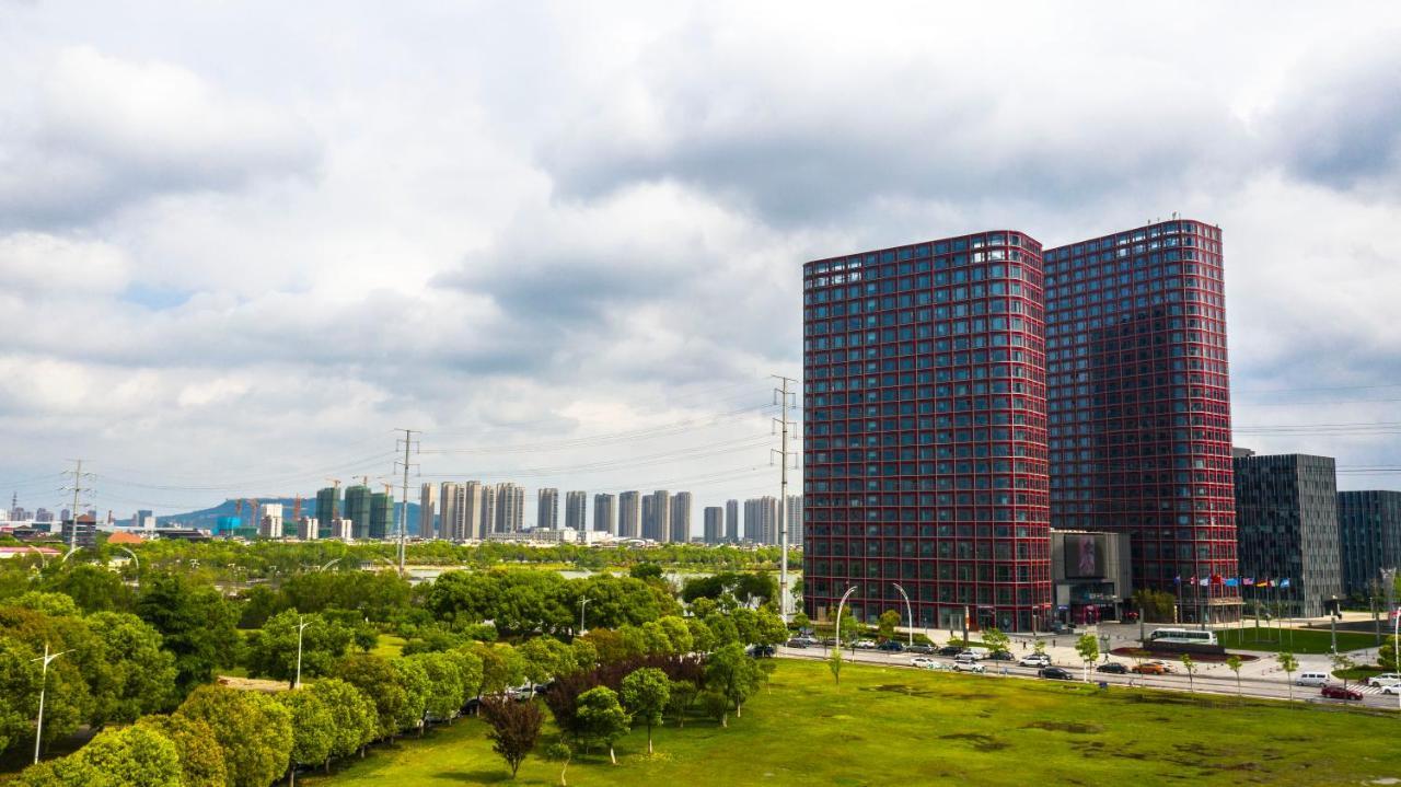 Jinling Funhome Hotel Nanjing Jiulong Lake - Nanjing South Railway Station Екстер'єр фото